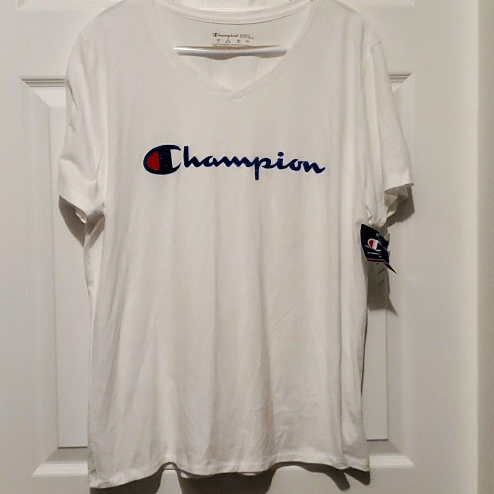 🆕️ NWT Champion T-Shirt plus Size 2x